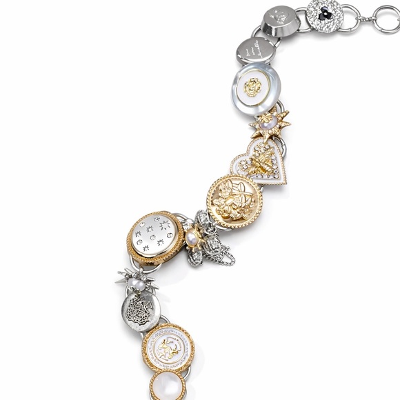 Free People Clover Heart Flower Charm Necklace Mother of Pearl & Crystal Accents - Picture 4 of 4